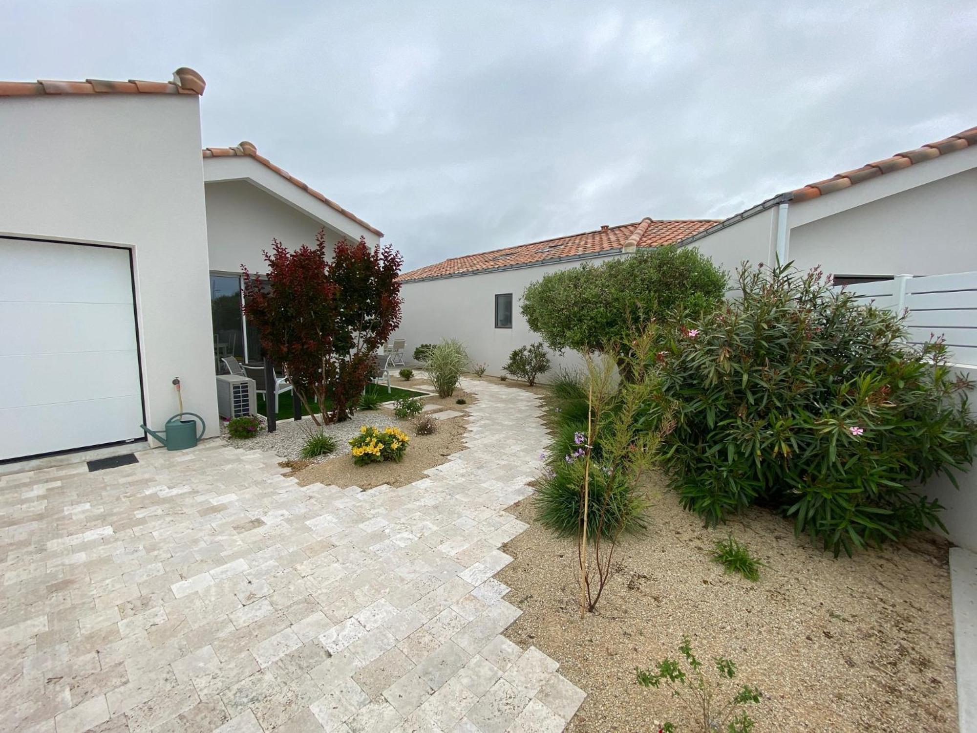 Maison Neuve Zone Coulee Verte Menant A L'Ocean Saint-Gilles-Croix-de-Vie Exterior foto